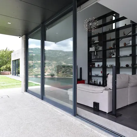 Feel Discovery Douro Cherry Villa